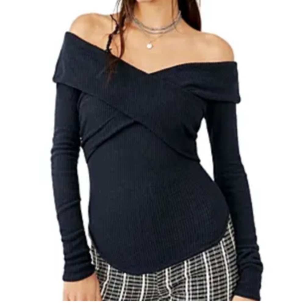 Gaze Off-The-Shoulder Waffle Knit Sweater/Black/Size Medium